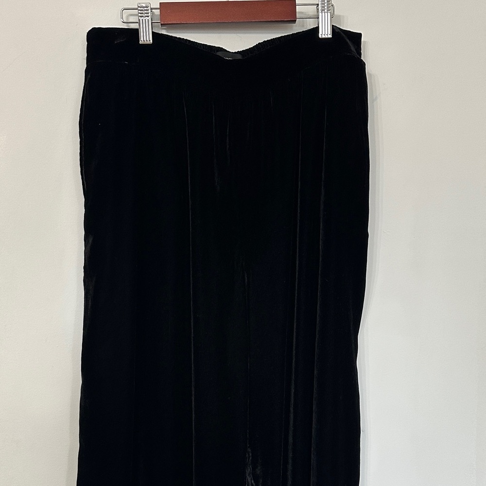 Carla Rockmore Elegant Black Velvet pants